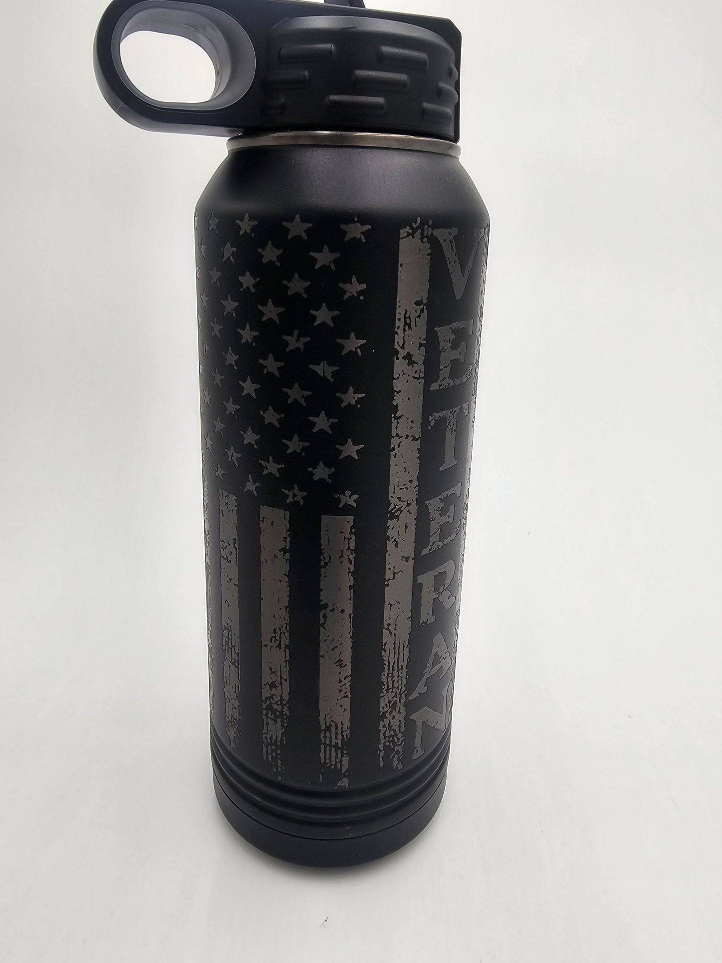 32oz Black Bottle - Veteran